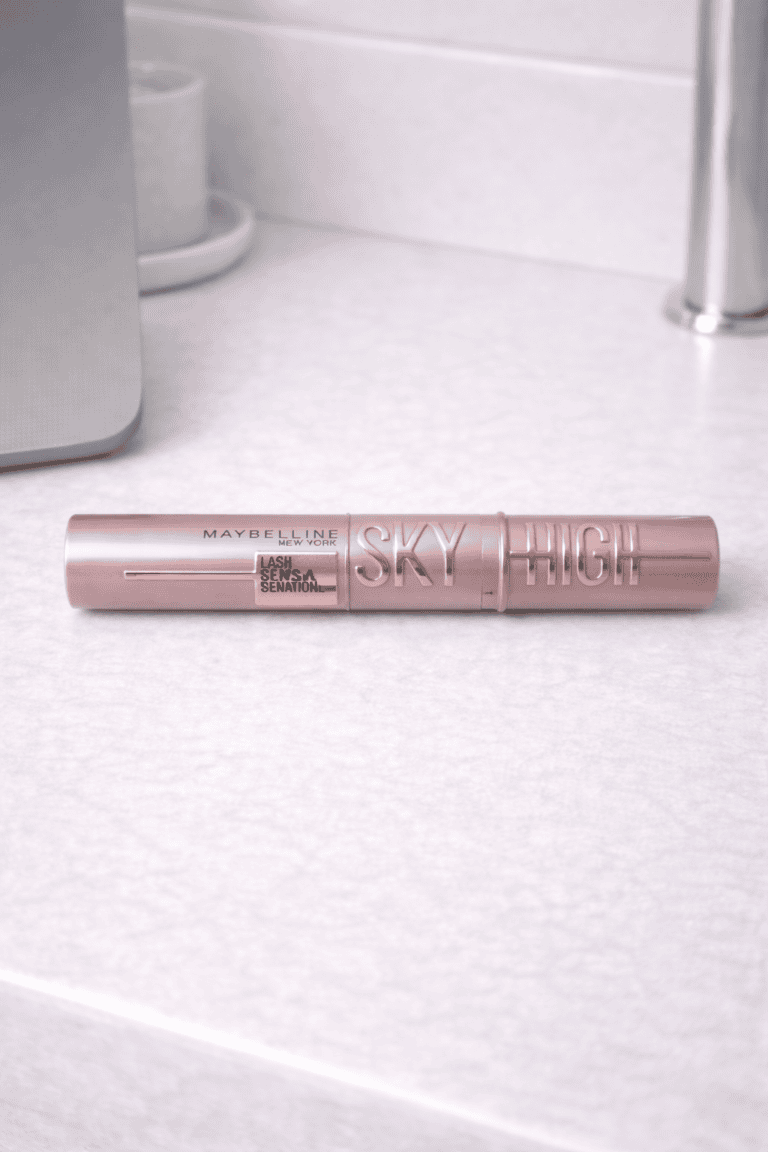 one of my favorite mascaras for a natural everyday lash look – Layers of Beauty mascara review