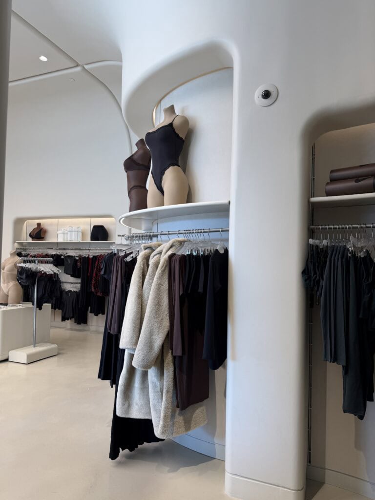 skims summer sale- layers of beauty
